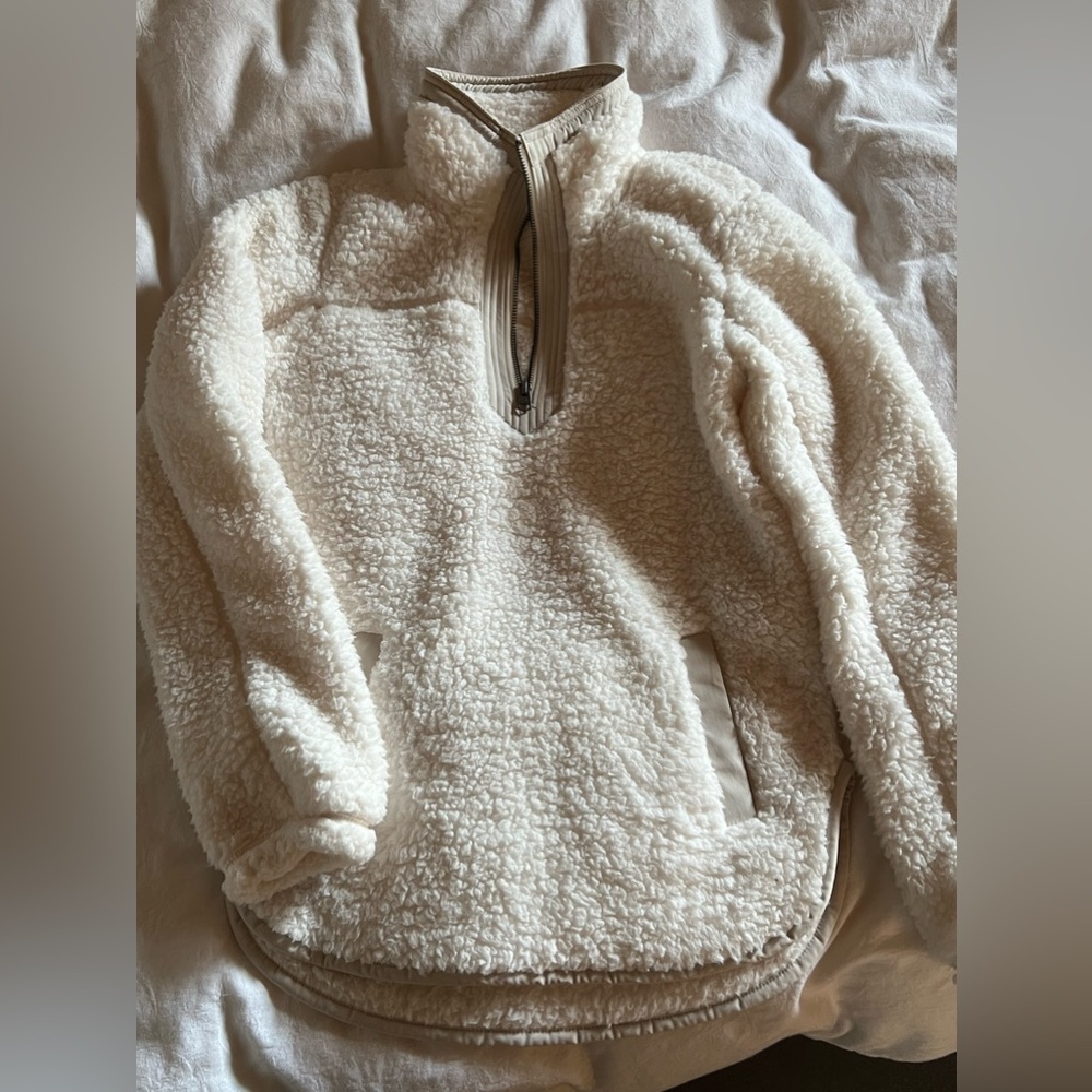 Abercrombie soft AF 1/4 zip pullover fleece - White